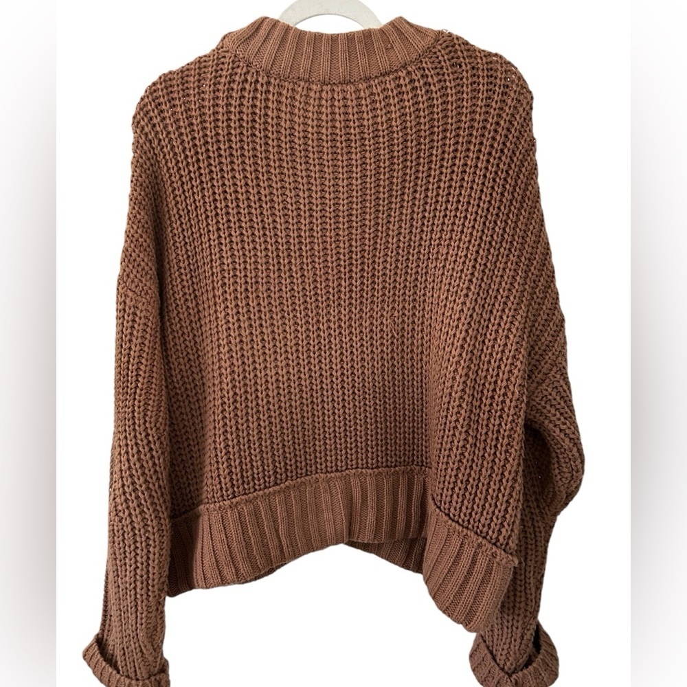 moon & madison Chunky Knit Sweater in Brown - Picture 2 of 2